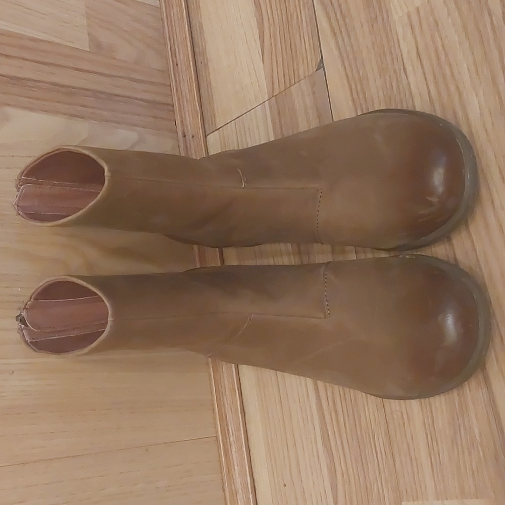 Dansko Brown Ankle Boots - Picture 2 of 5